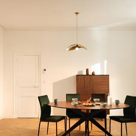 La Pittoresque 2 * Καρκασόν