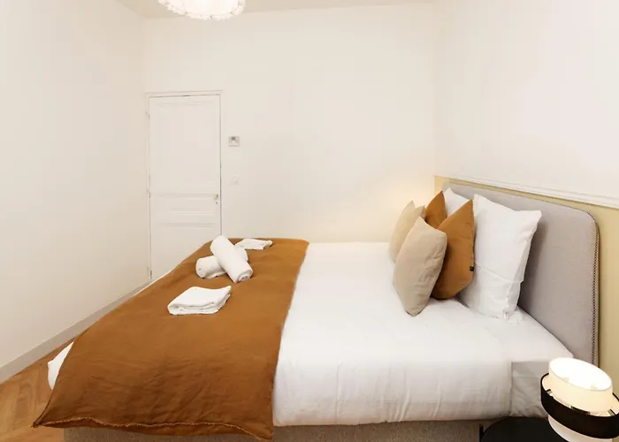 La Pittoresque 2 Apartment *