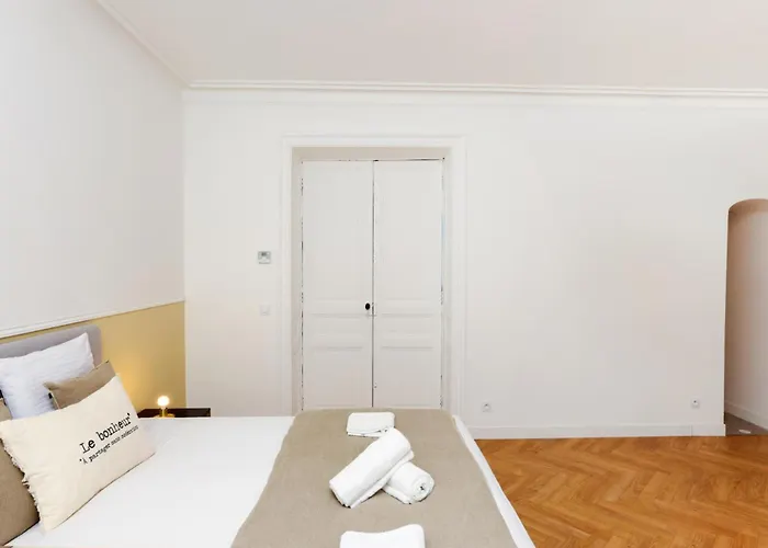 La Pittoresque 2 Apartment *