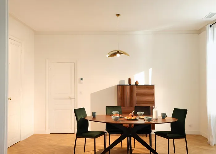 La Pittoresque 2 * Carcassonne